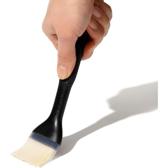 Good Grips Silicone Basting & Pastry Brush - Small - Picture 10 of 15